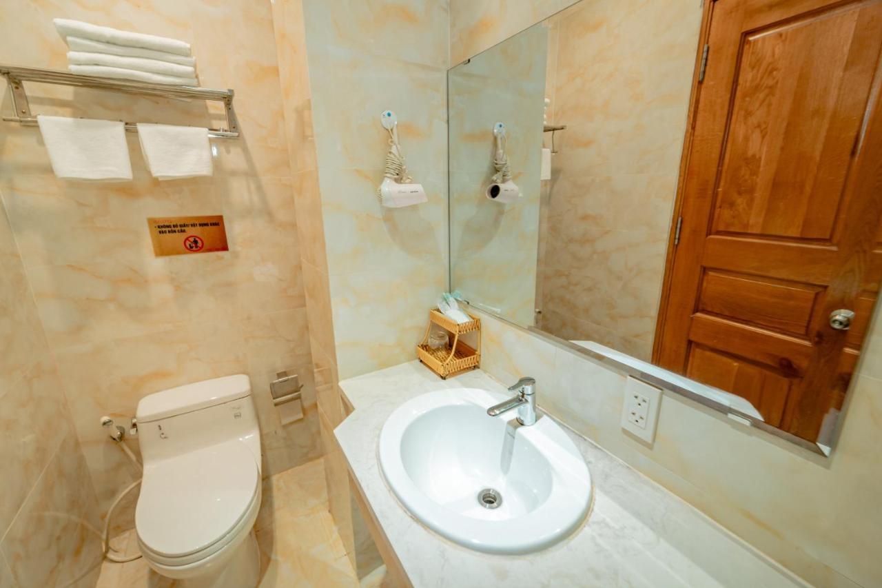 Khach San Cuong Thanh 2 Ho Chi Minh City Bagian luar foto