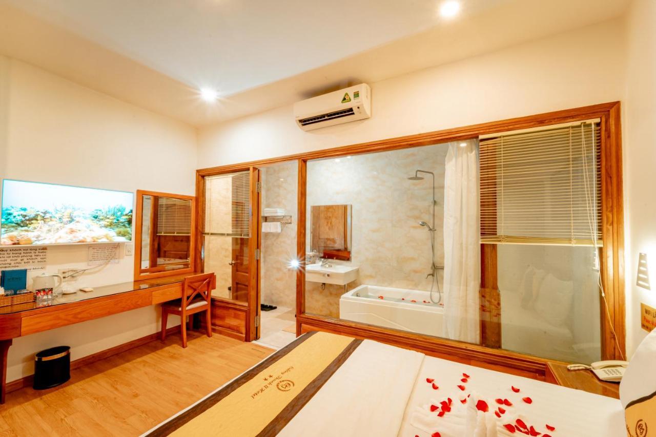 Khach San Cuong Thanh 2 Ho Chi Minh City Bagian luar foto